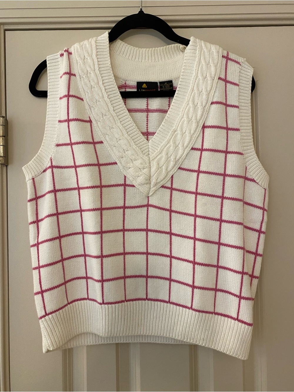 Vintage Liz Sport 100% Cotton White Cable V-Neck Sweater Vest with Pink Grid